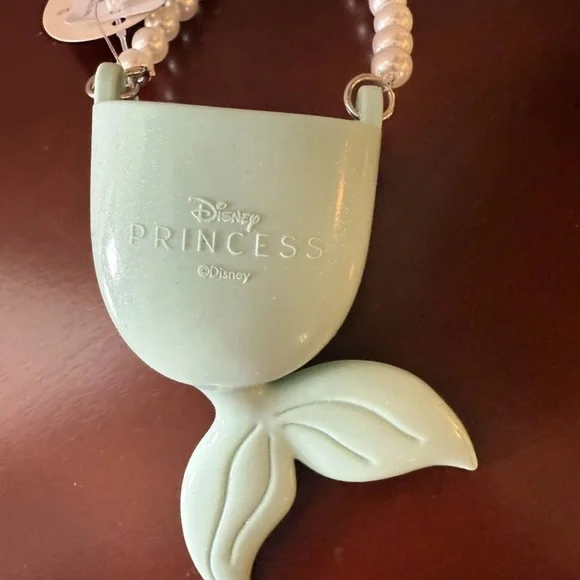 Bath & BodyWorks Disney Ariel Little Mermaid Pocketbac Hand Sanitizer Last one - Picture 3 of 5